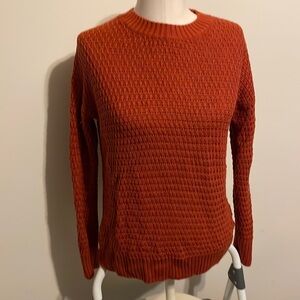 Old navy sweater